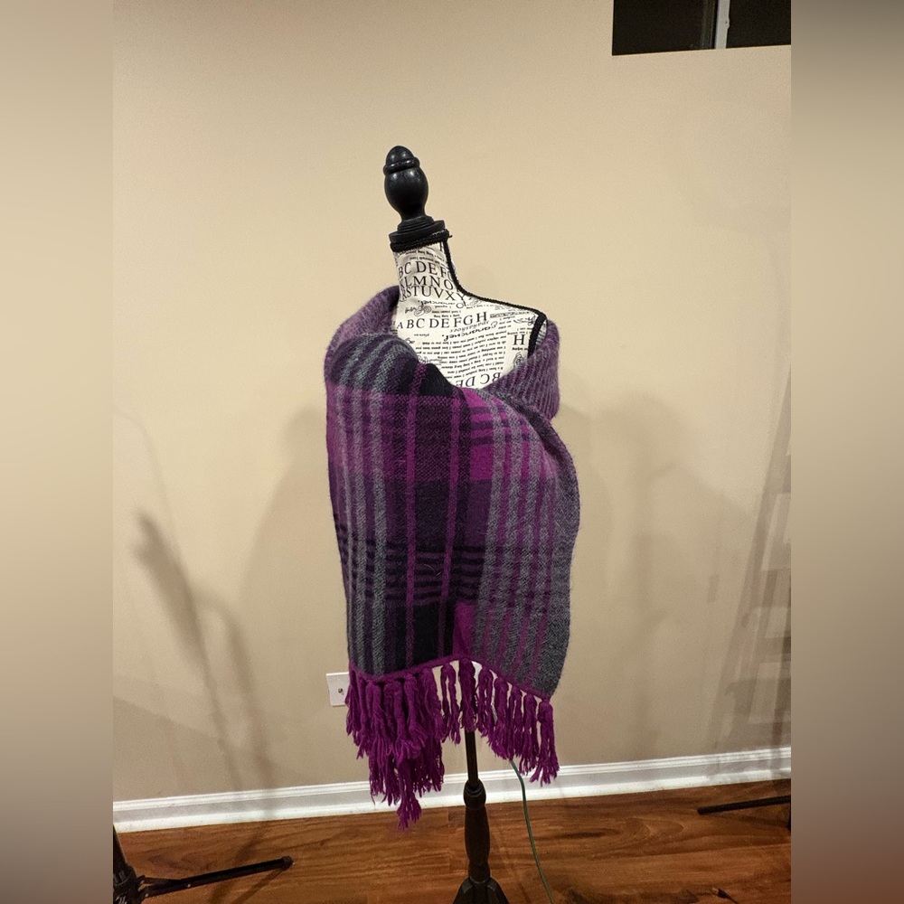 Mulberry Large Check Merino Wool Scarf